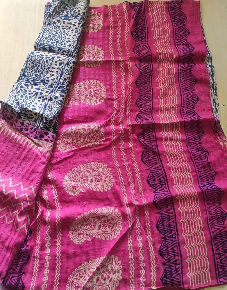 Saree Magenta With Blue Print