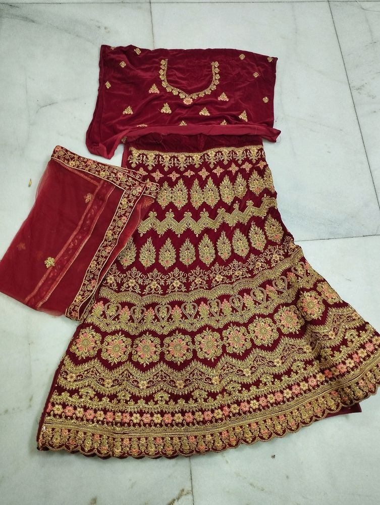 Bridel Lehnga Velvet