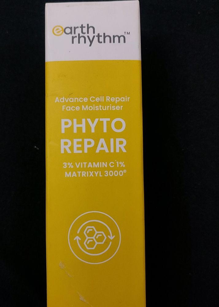 Earth Rhythm Vitamin C Moisturizer Brand New