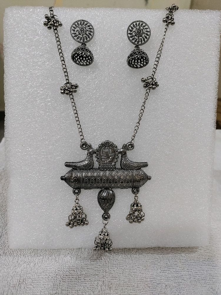 2 Jewellery Sets Combo