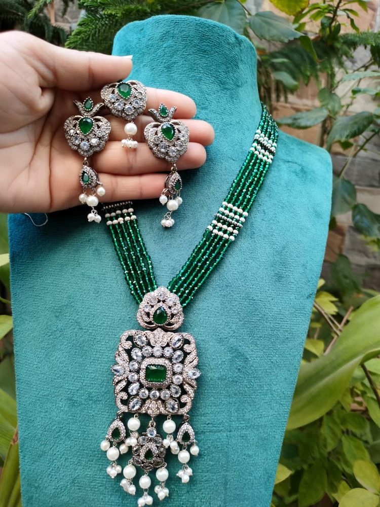 Beautiful Long necklace Set