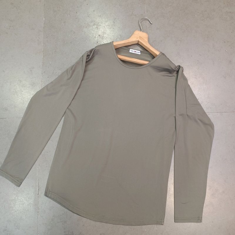 Tommy Hilfiger Grey T-shirt (Men's)