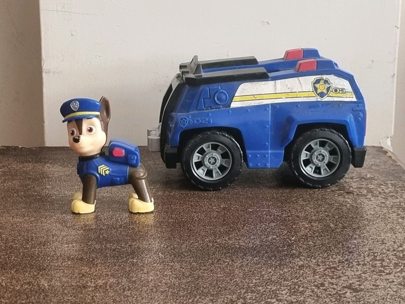 Paw Patrol- Chase