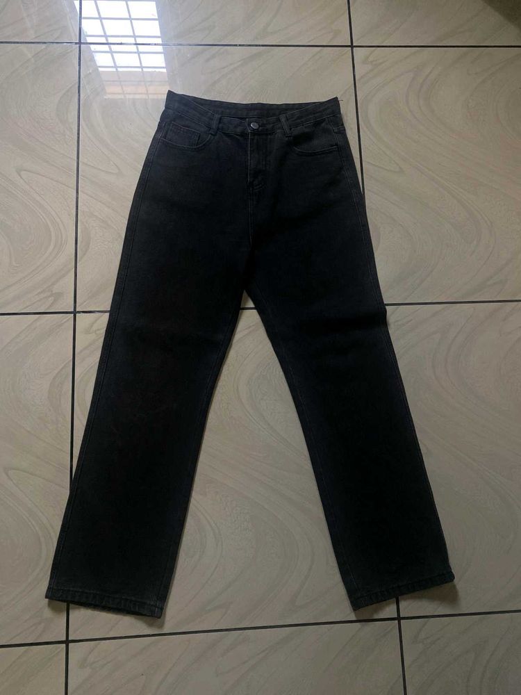 Urbanic Greyish Black Highwaist Straight Fit Jeans