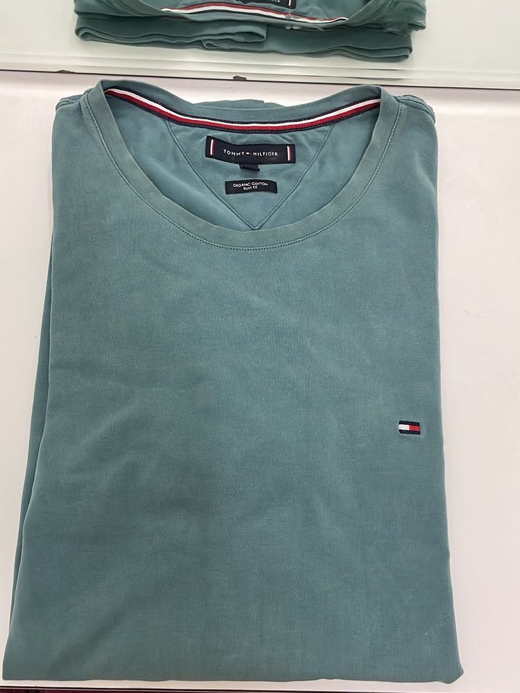 Tommy Xl Size Round Neck T-shirt Half Sleeves