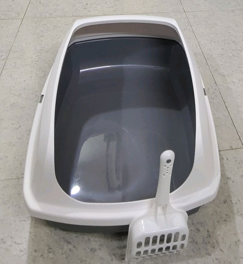 Cat Litter Box