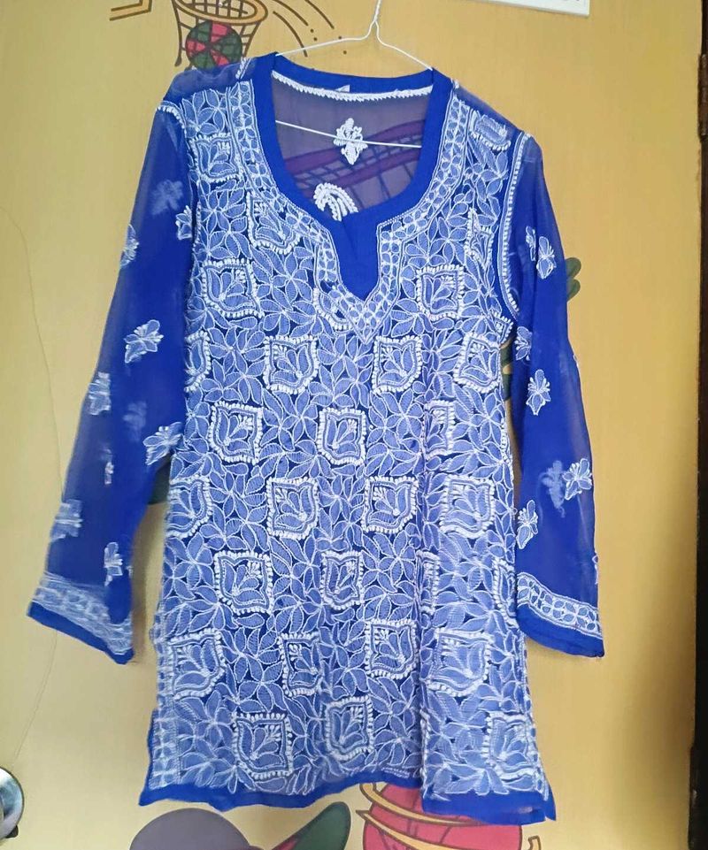 Lucknowi Top With Chikankari Work