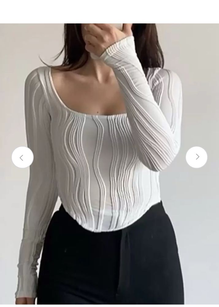 WHITE NEW ME TOP