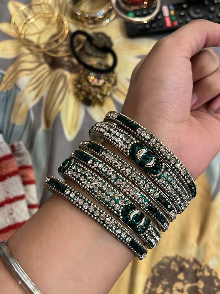 Green Bangles Set