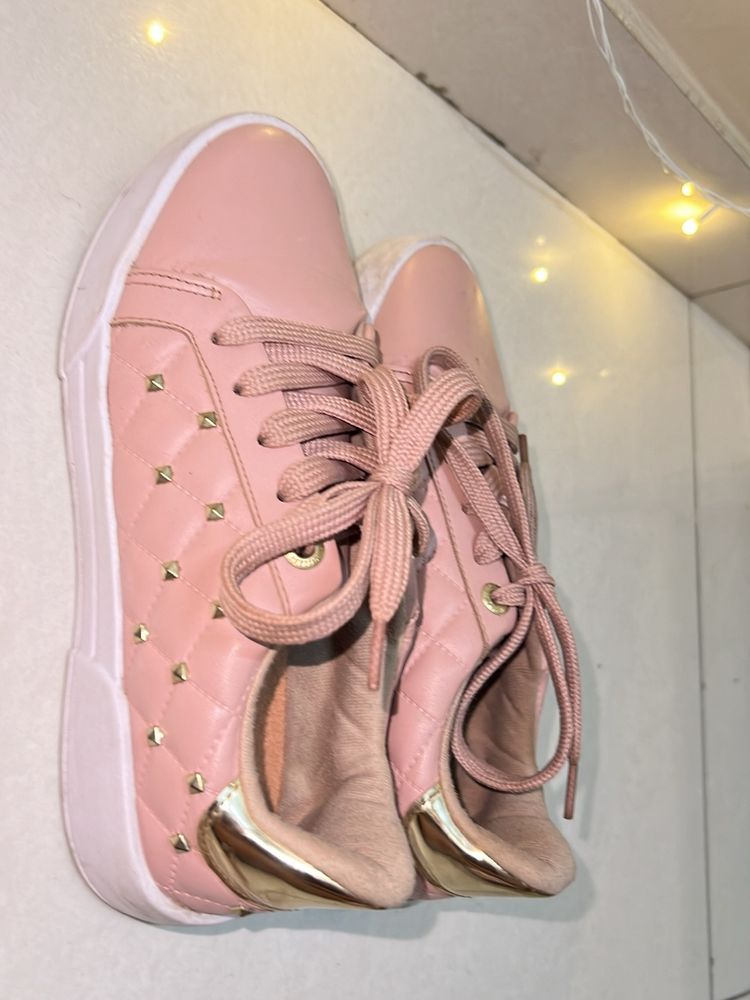 Sneakers Shoes - Pink - Branded - Venus Steps