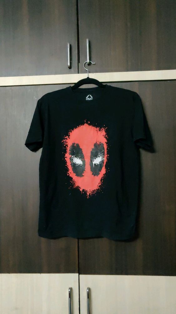 dead pool tshirt