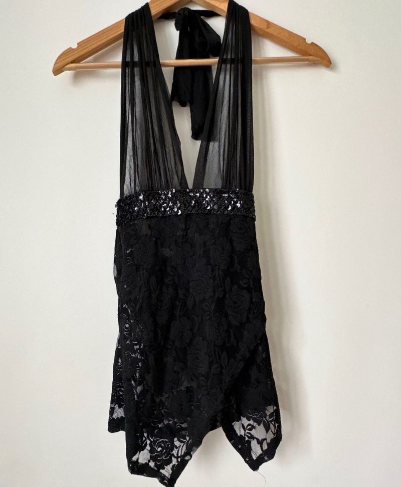 black lacy y2k vneck mesh top