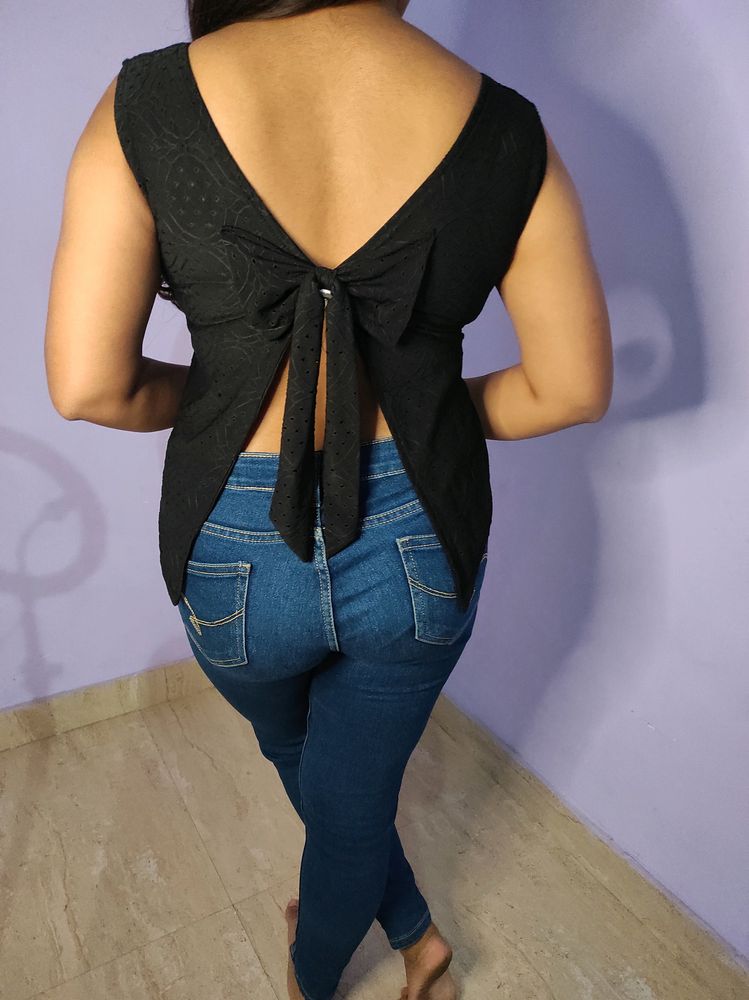 Beautiful yet Stylish black crop