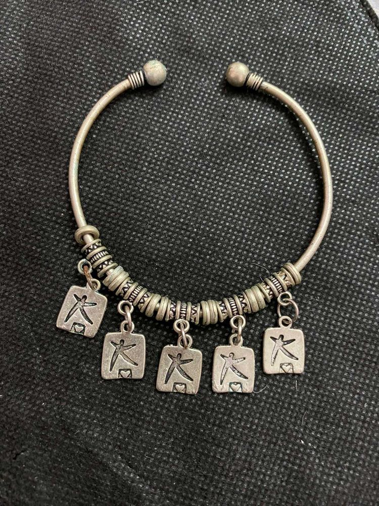 SILVER ASTHETIC BRACELET