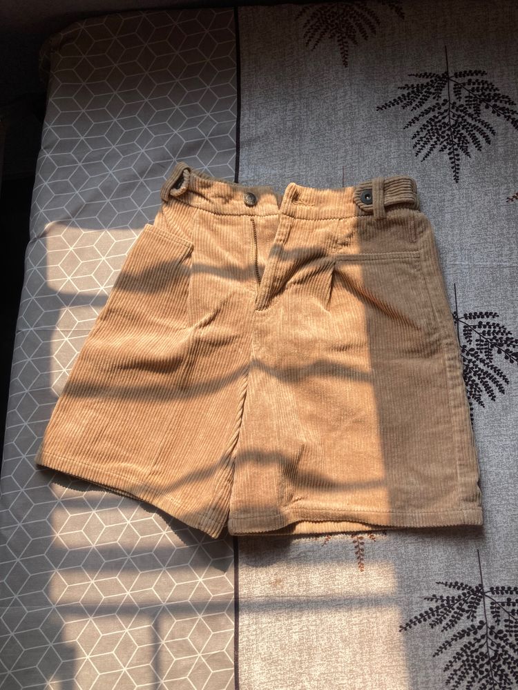 Zara Short