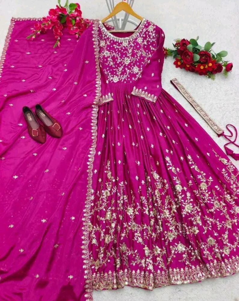 Beautiful Silk Dress With Dupatta ✨.