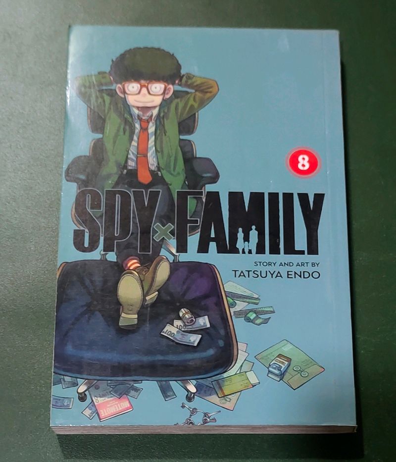 Spy X Family manga vol 8