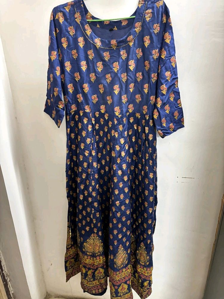 Naira Cut Kurti