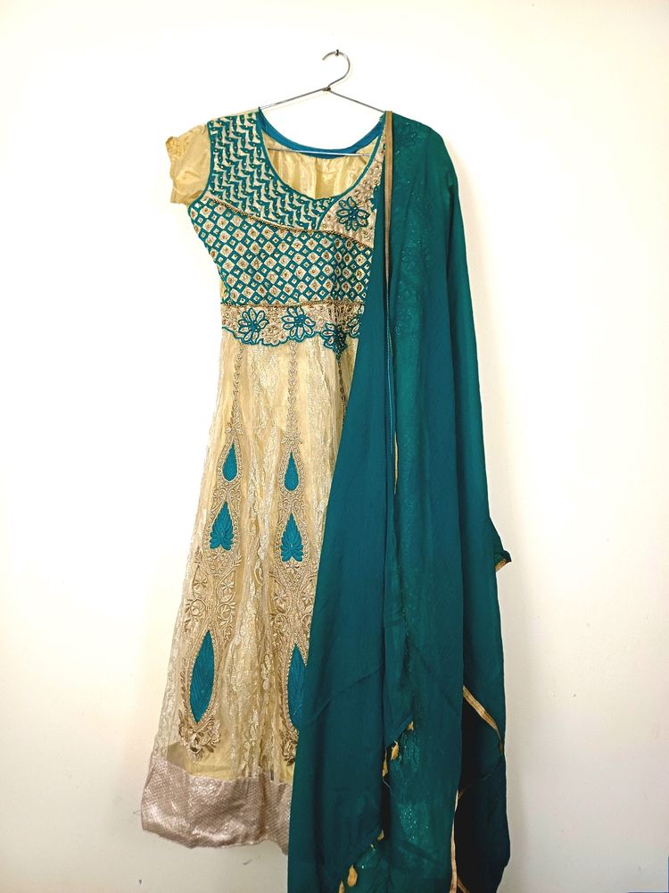 For Women Golden Green Kurta With Chunni & Salwar