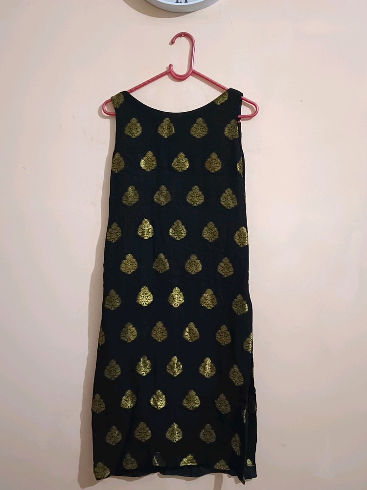 Boat neck Kurti