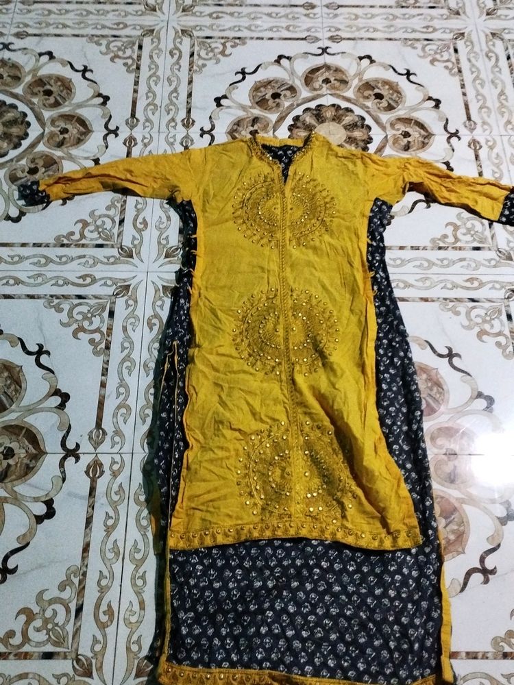 Yellow Women Kurta