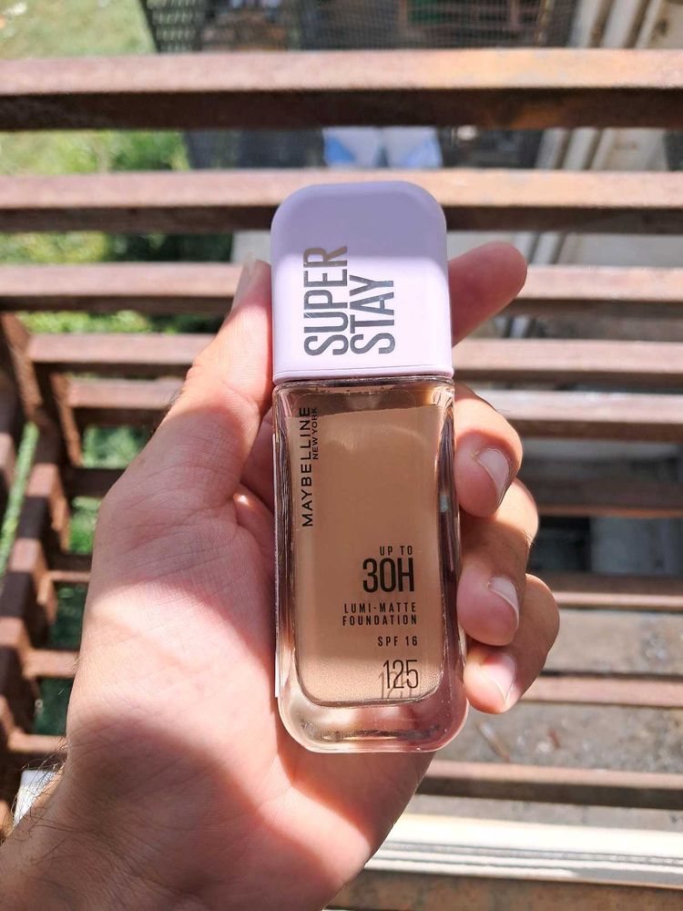 Maybelline New York Super Stay Liquid Foundation