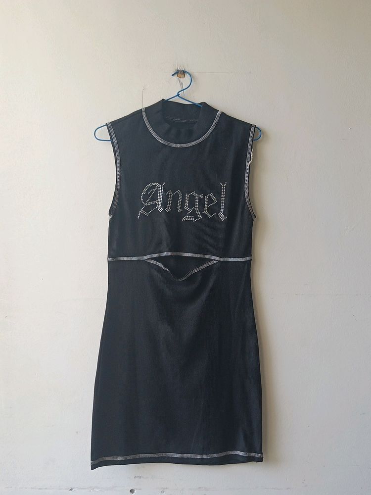 URBANIC ANGEL DRESS