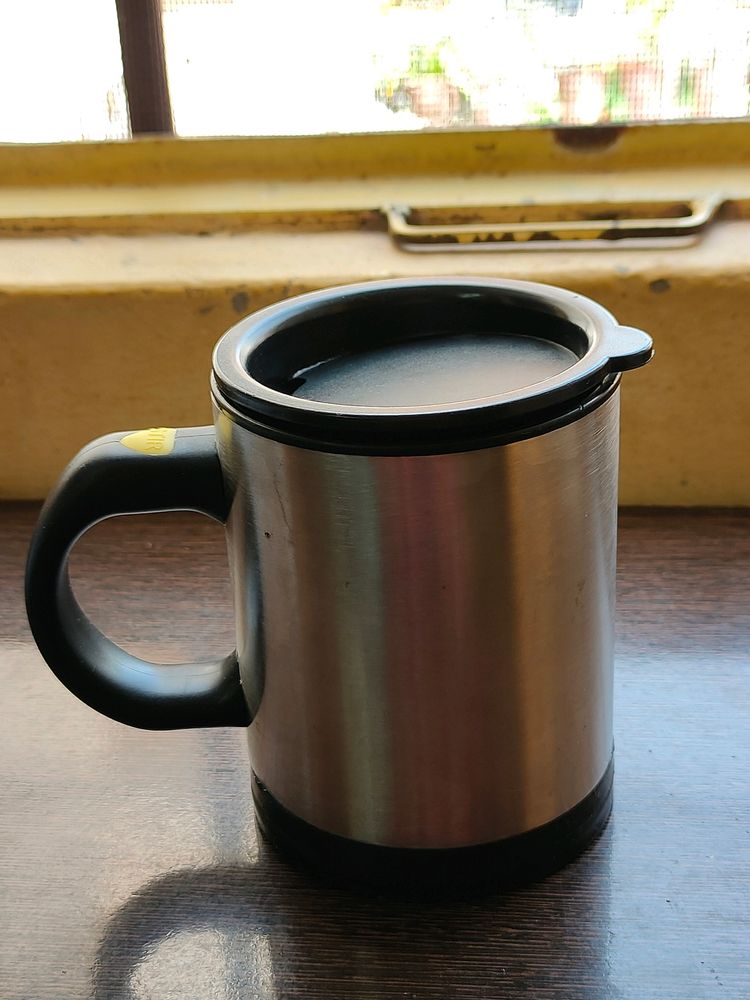 Self Stirring Mug