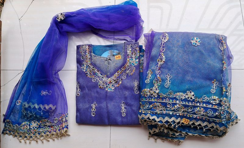 Fancy Work Lehenga choli (9-11 Years)