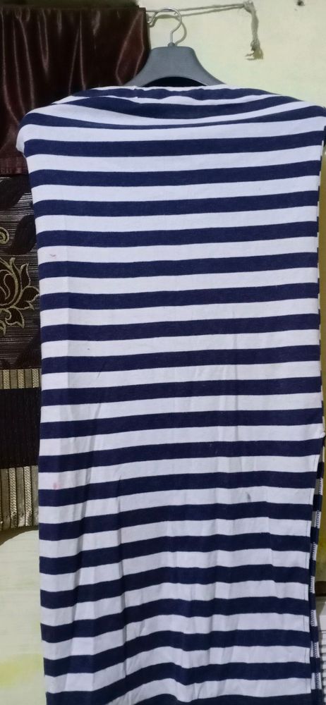 fitted blue white stripes skirt with side slit