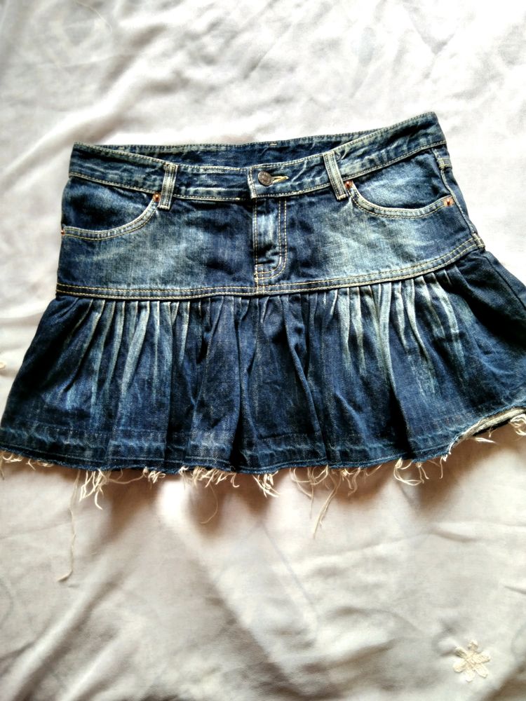 Y2K Pleated Denim Skirt