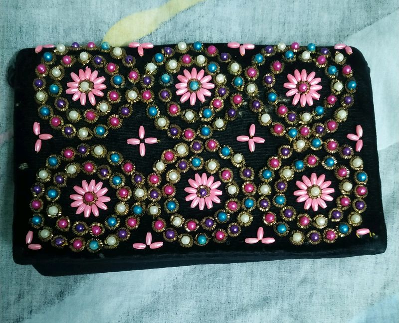 STUNNING Velvet Pearl Embroidered Purse