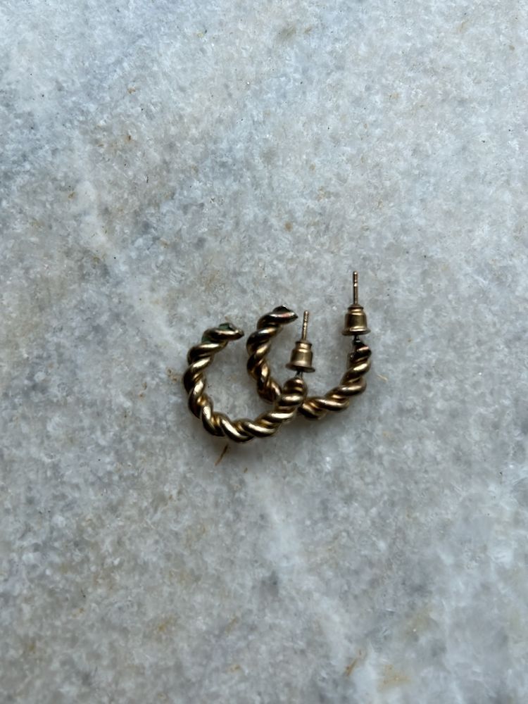 TWISTED DEEP GOLD EARRINGS