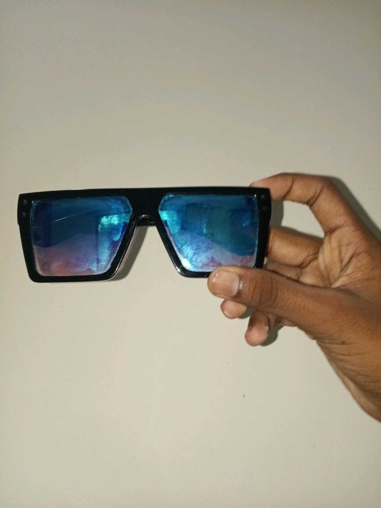 Sunglasses Best Offer 13 Years Old Boy And Girl On