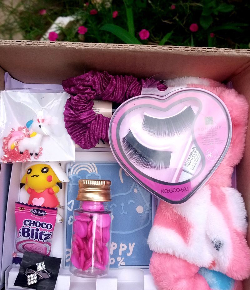 Aesthetic Cute Pink Gift Hamper