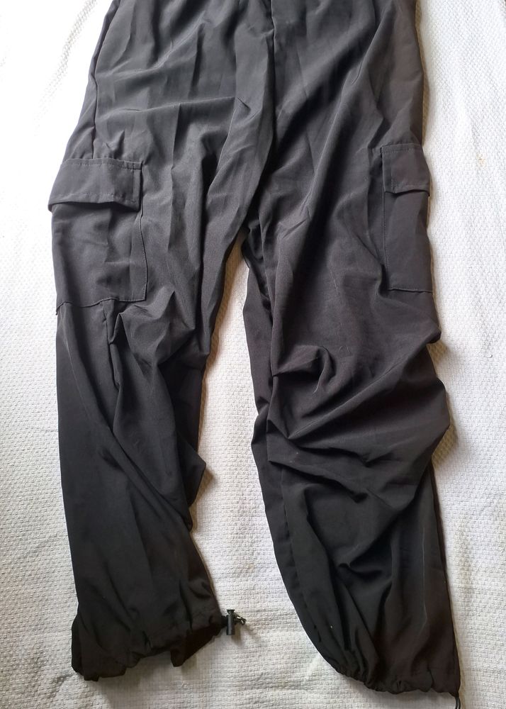 Parachute pants