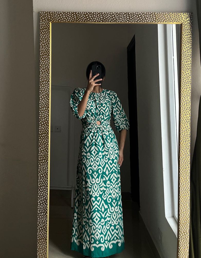 Printed Cut Out Ring Ruched Maxi Dress