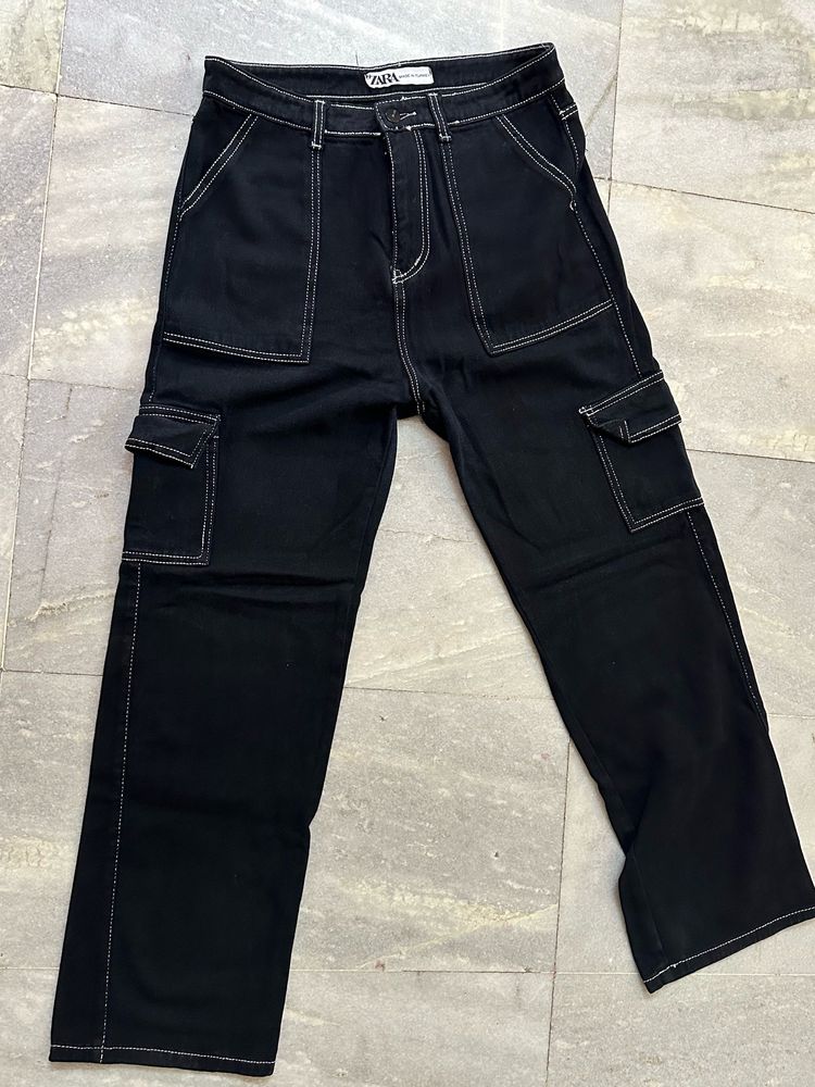 Black Cargo Type Jeans