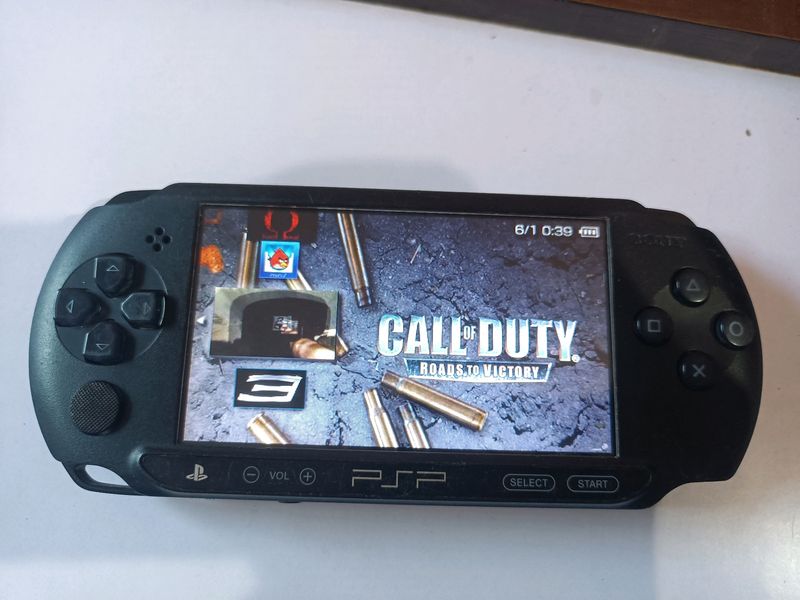Excellent Condition Sony Psp Street Model E1004