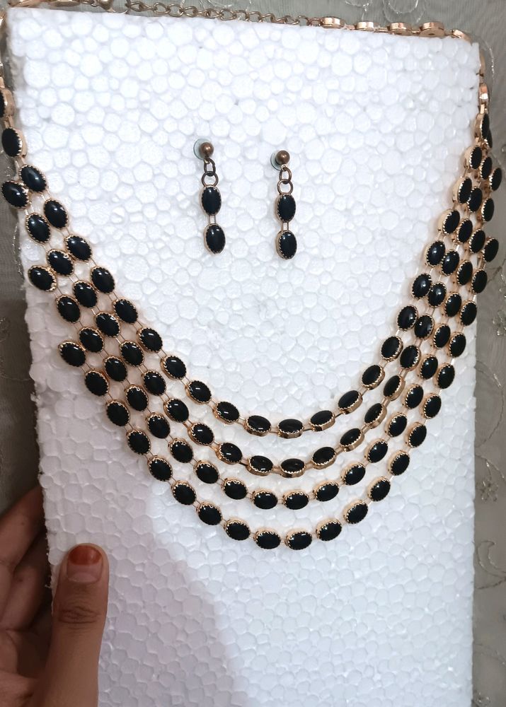 Black And Golden Multiple Layered Necklace Set.