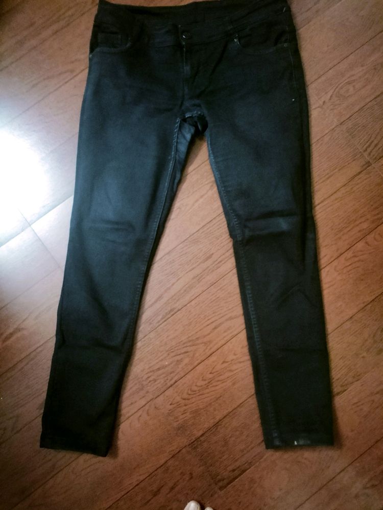 Women's Black Jeans