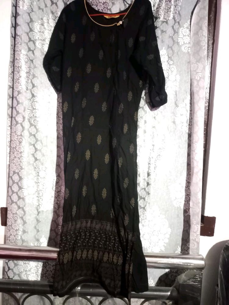 Black 🖤  Slim Kurti For Women ✨