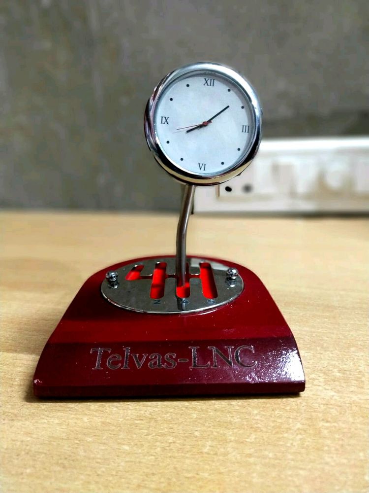 Table clock