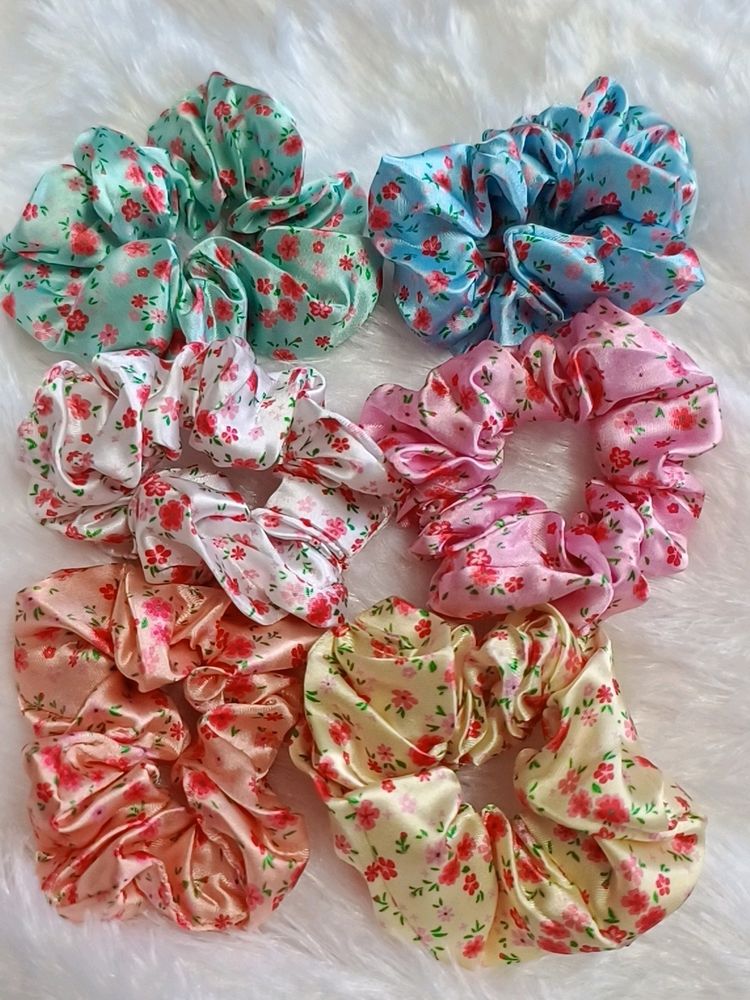 Pick Any 2 Scrunchies At Rs.45