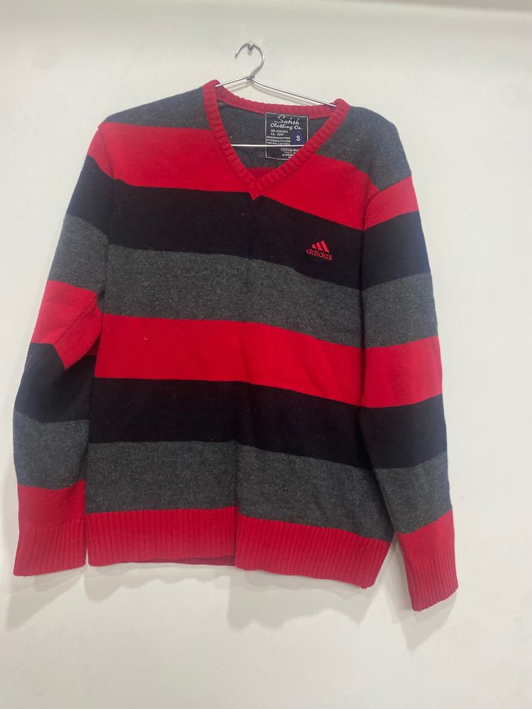 Red Colour Woollen sweatshirt