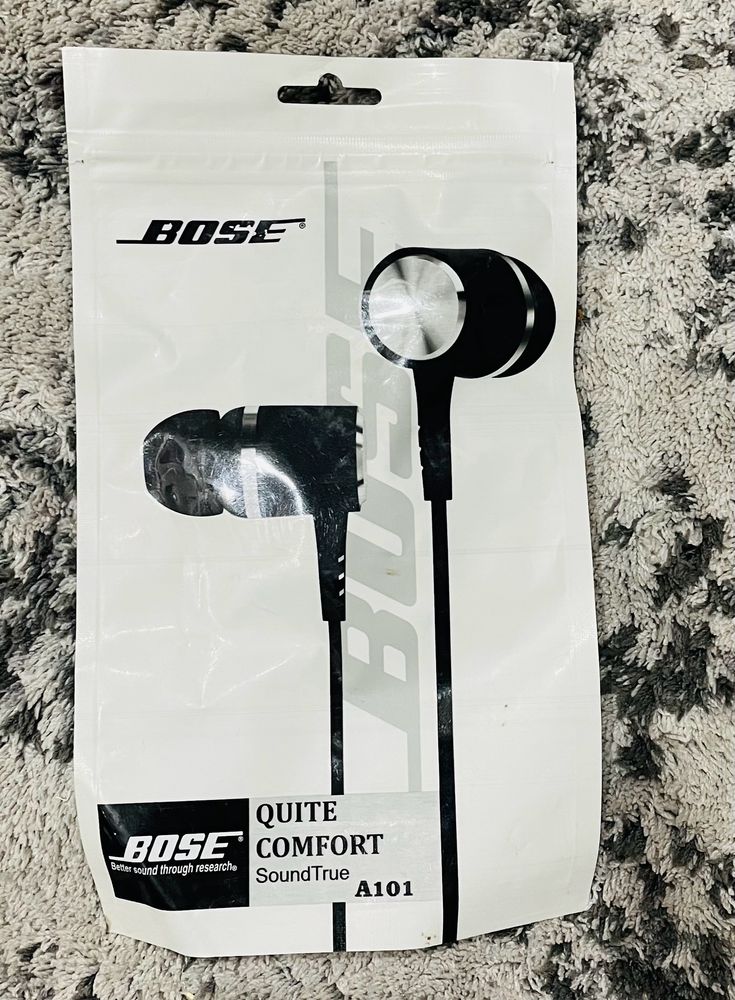 BOSE Wired Earphone..