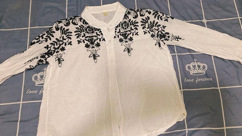 White Shirt With Amazing Black Detailing