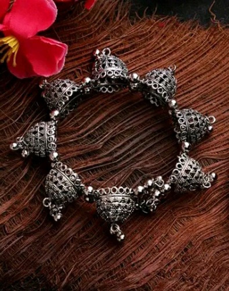 Beautiful New Bracelet For Traditional Wear