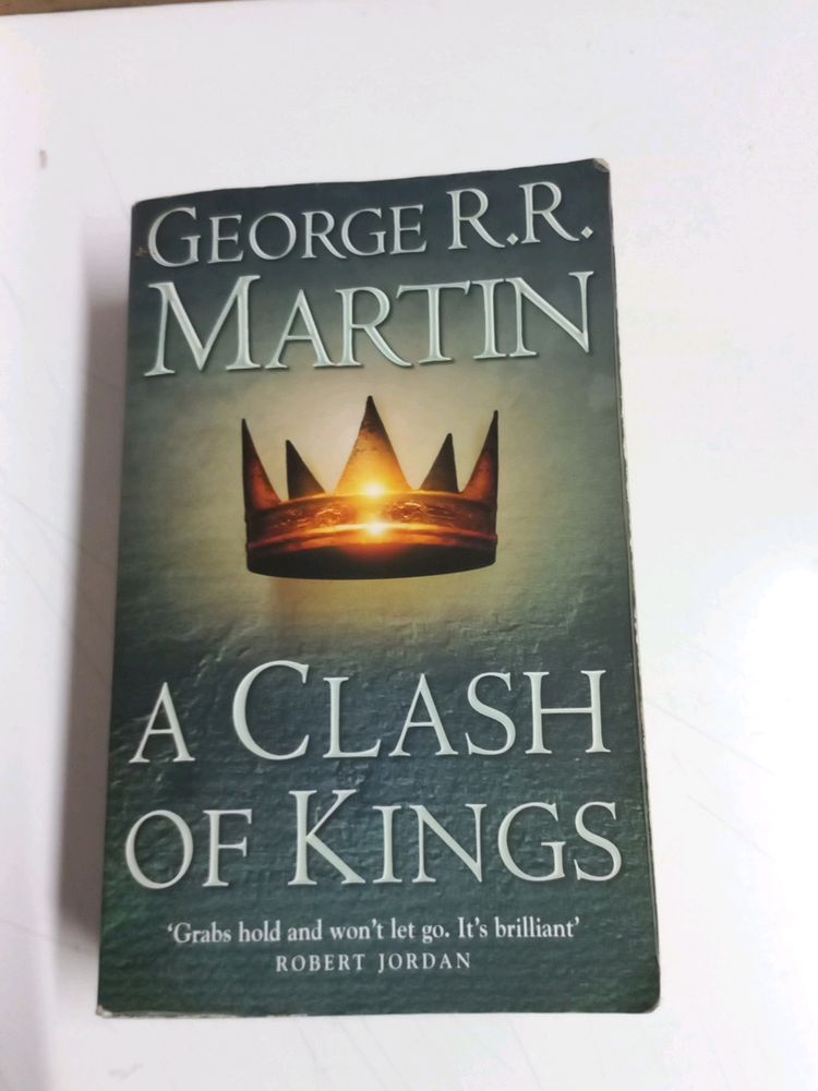 GEORGE R.R. MARTIN- A CLASH OF KINGS