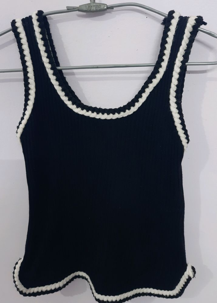 Ribbed Black Tank Top